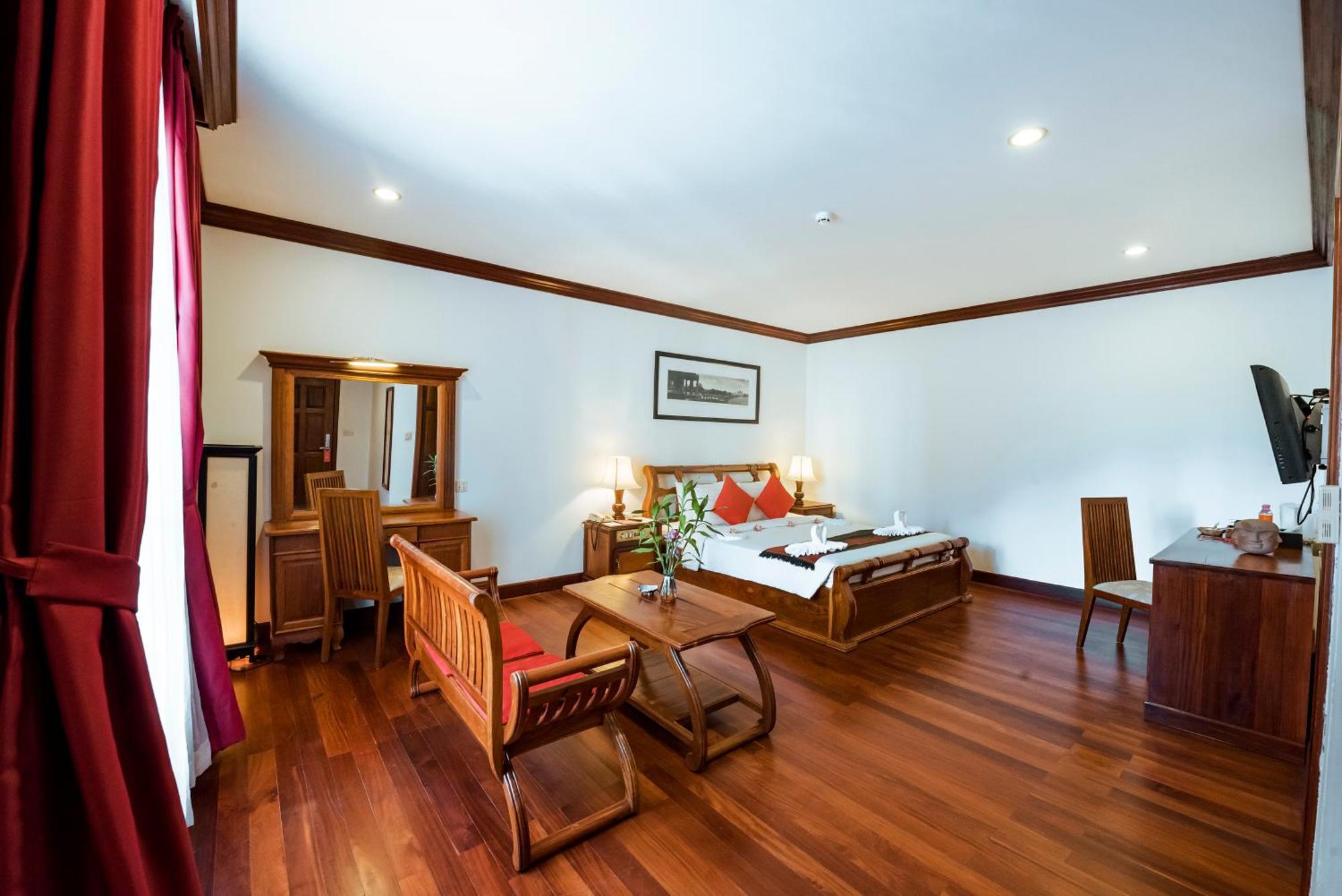 The Suite By Royal Crown Hotel Sziemreap Kültér fotó