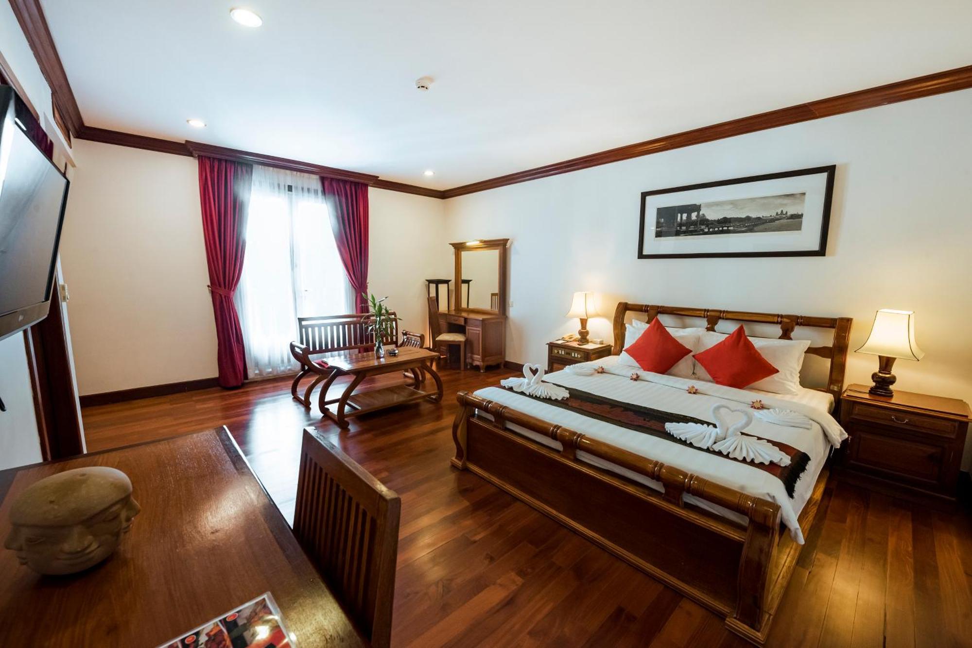 The Suite By Royal Crown Hotel Sziemreap Kültér fotó