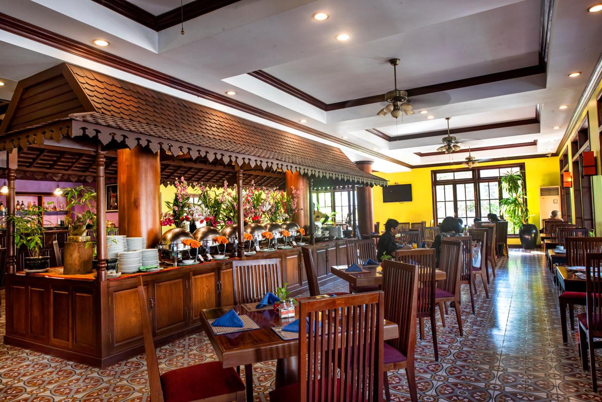 The Suite By Royal Crown Hotel Sziemreap Kültér fotó